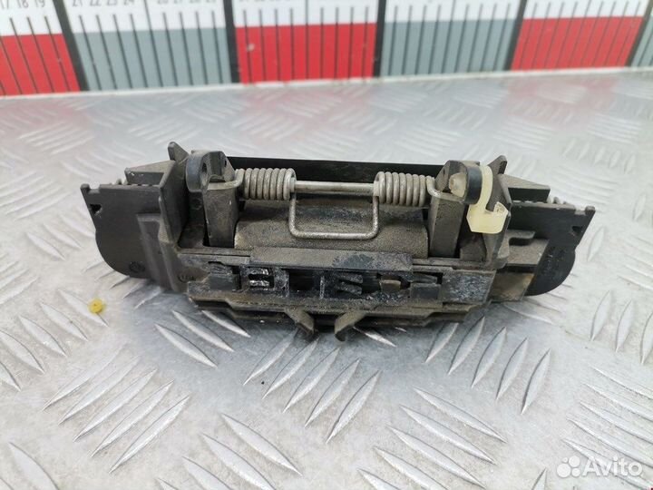 Ручка двери наружная задняя правая для Audi A4 B6