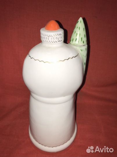 Статуэтка фарфор дед мороз