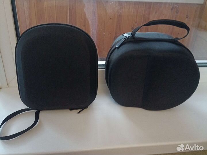 Кейсы Oculus Quest 2