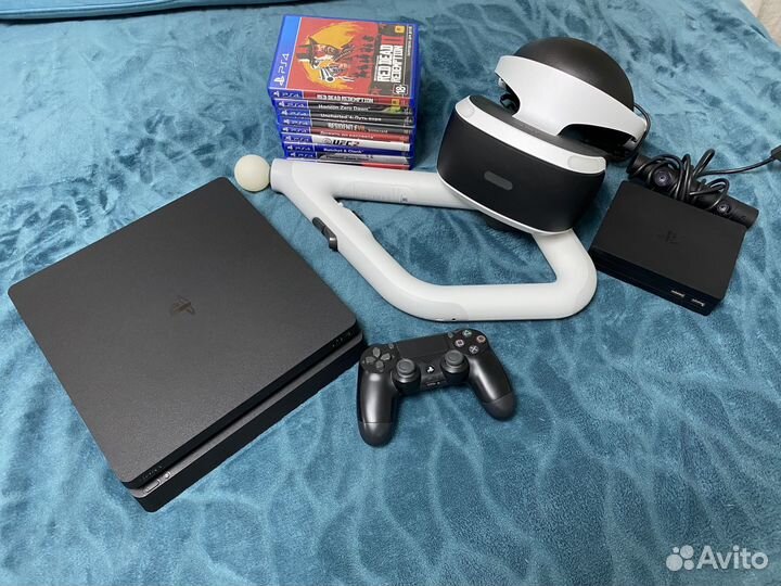 Sony Playstation 4 в комплекте с играми и VR