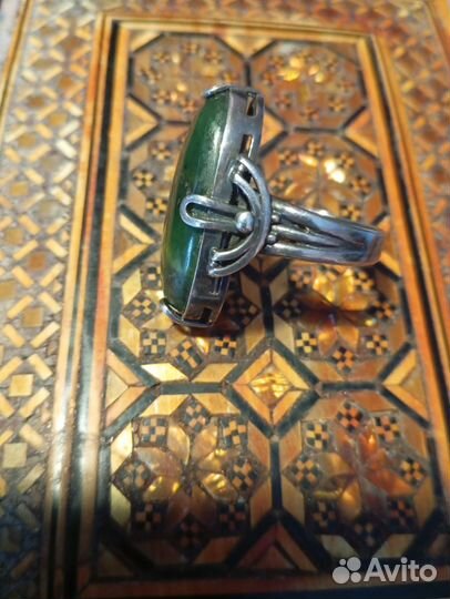 Серебряное кольцо женское