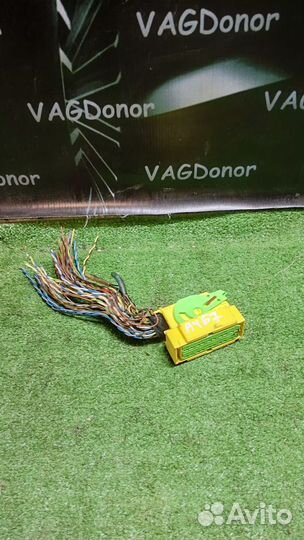 Разъём VAG