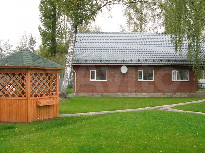 Дом 204 м² на участке 12 сот.