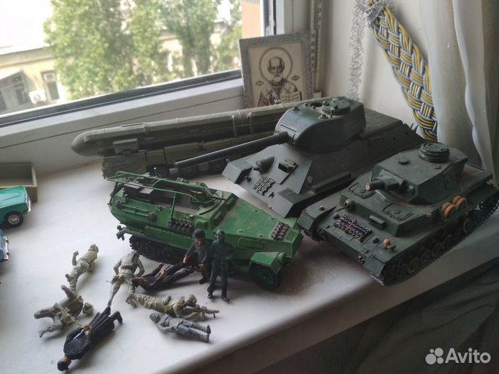 Тигр, танки, военная техника, Краз, Урал, Автобус