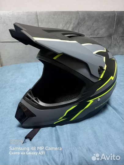 Шлем в комплекте