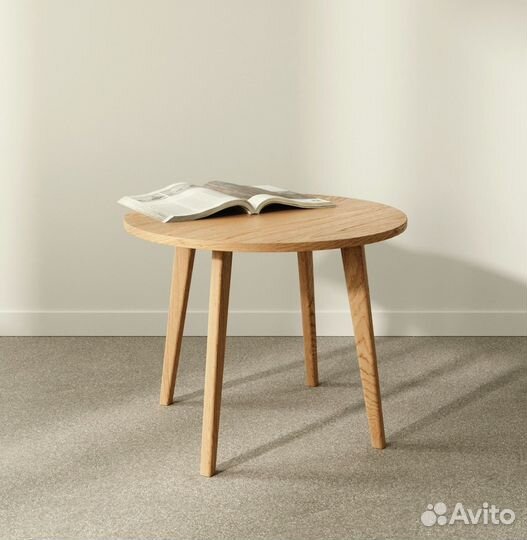 Придиванный столик для дома