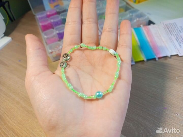 Браслет из бисера
