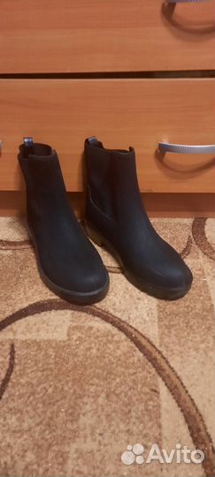 Женские резиновые сапоги