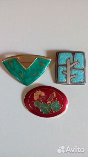 Винтажные броши эмаль