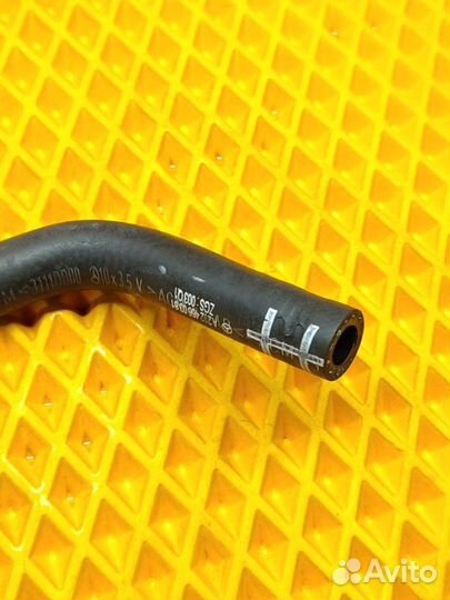 Шланг гидроусилителя руля Mercedes E W212 3.0 2010