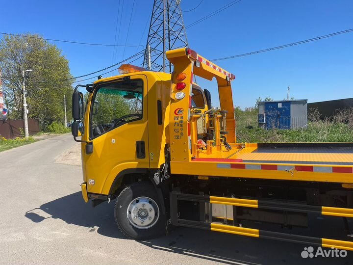 Isuzu Elf (N-series), 2024