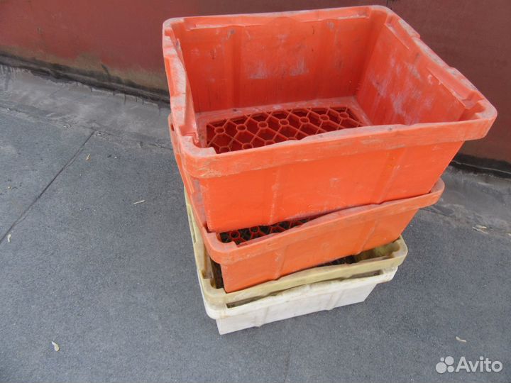 Ящик пластмассовый