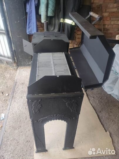 Крышка барбеккю для чугунных мангалов с чугунной р