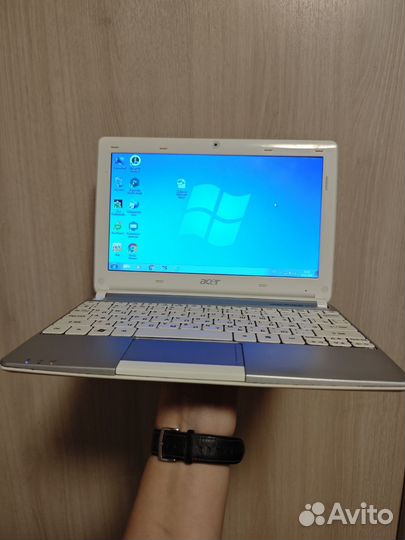 Нетбук Acer Aspire One D270