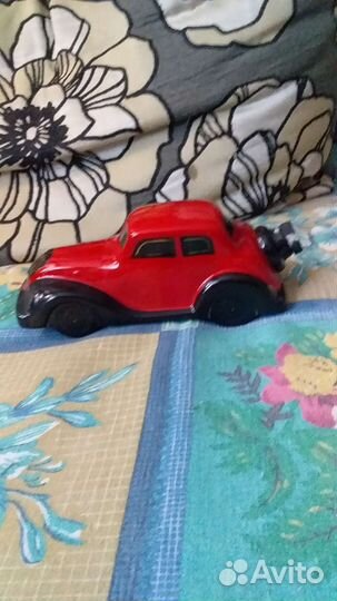 Бутылка машинка