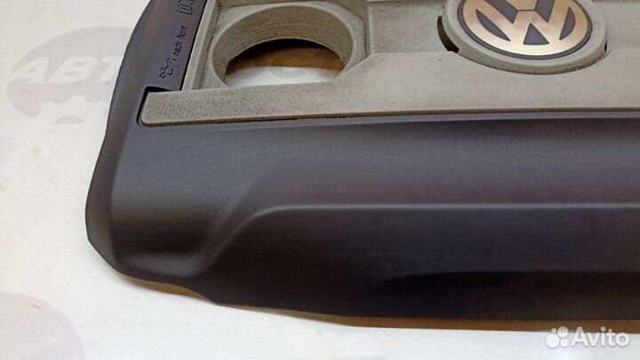 Накладка двигателя Volkswagen Tiguan 5N1 cawa 2010