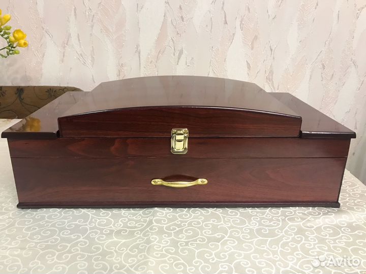 Набор столовых приборов