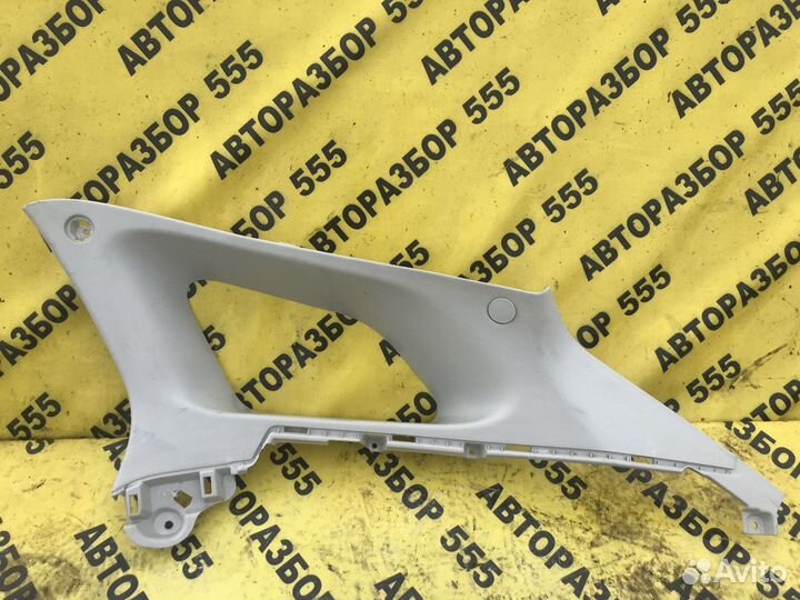 Обшивка стойки задняя правая LADA Vesta Cross