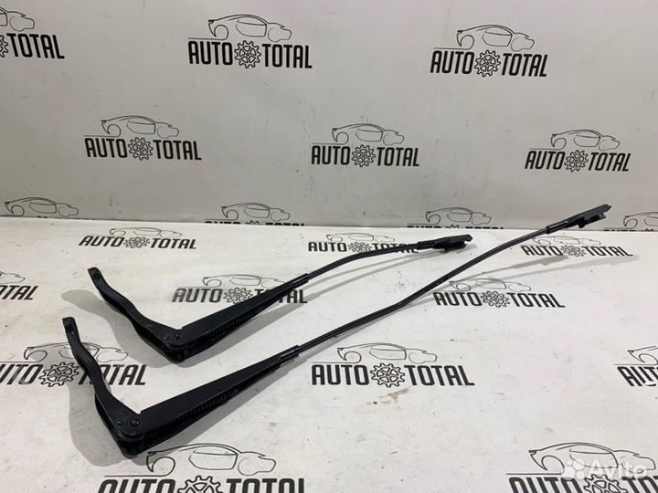 Поводок стеклоочистителя Opel Corsa D Z12XEP 2007