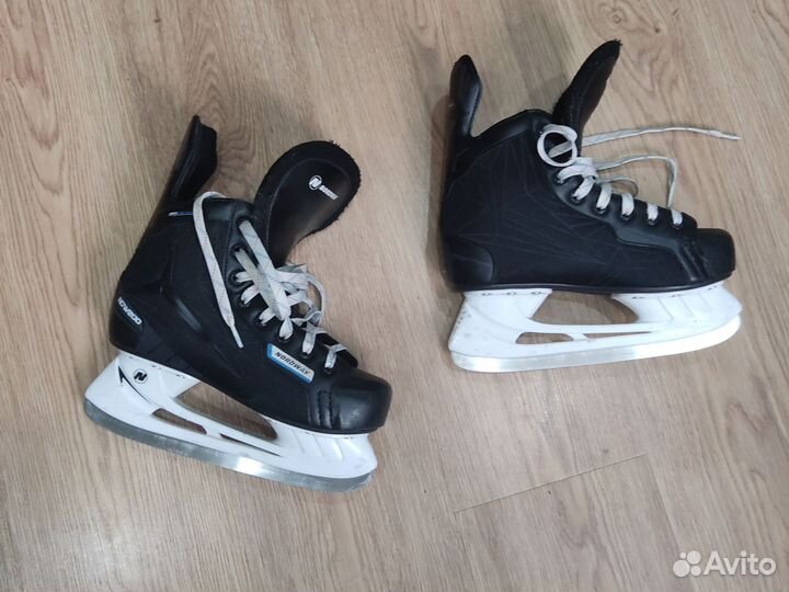 Коньки хоккейные 38 размер