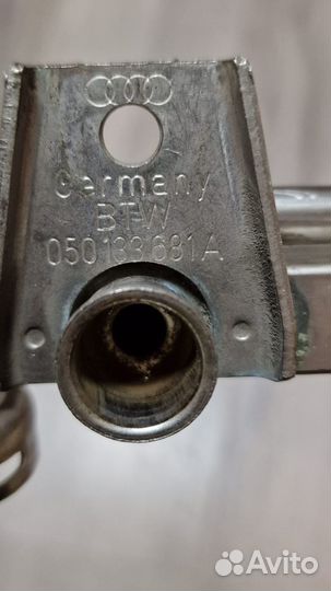 Рейка топливная (рампа) Volkswagen Passat B5