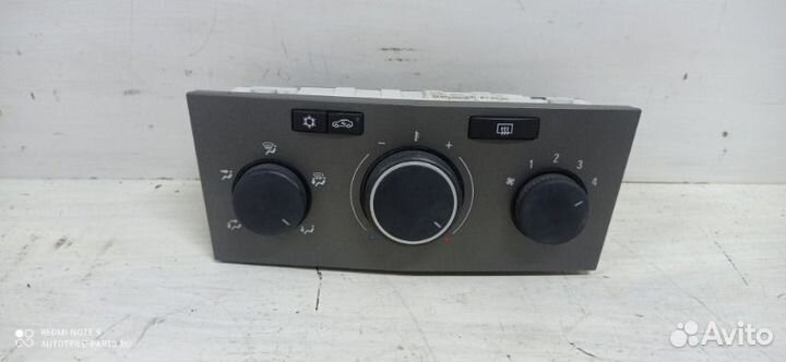 Блок управления климатической установкой Opel
