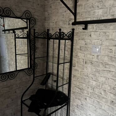 3-к. квартира, 56 м², 2/5 эт.