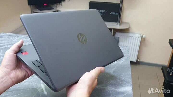 Игровой ноутбук HP Full HD экран (Intel core i5)