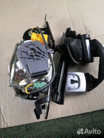 Ремень безопасности передний левый Mercedes-Benz