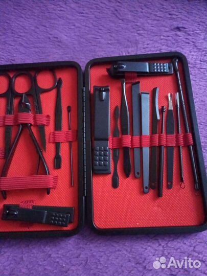 Маникюрный набор новый