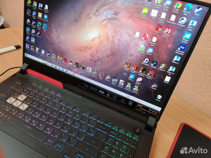 Asus ROG Strix G17 Advantage Edition G713QY-K4002T