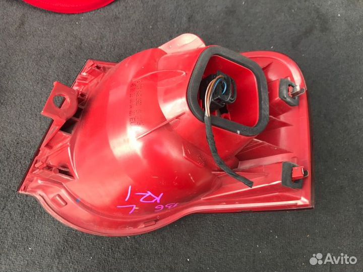 Фонарь задний стоп-сигнал лев. зад. Volkswagen Pas