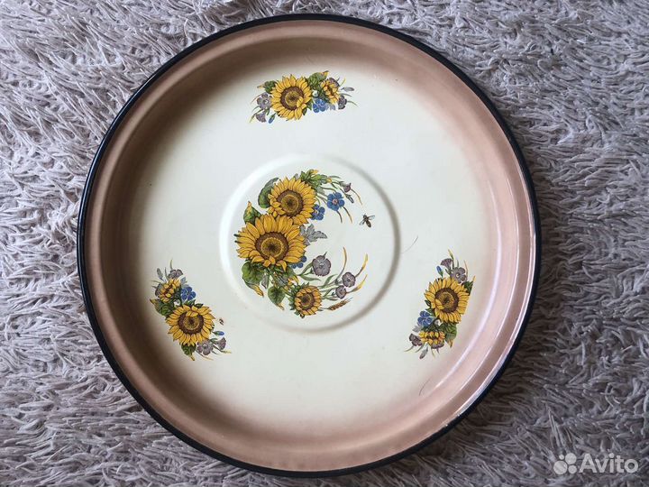 Блюдо эмаль времен СССР