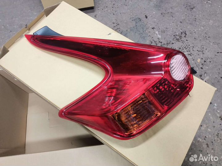 Фонарь левый задний nissan juke