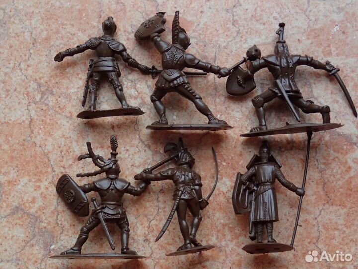 Рыцари набор 6 фигурок высота 6.5см для коллекции