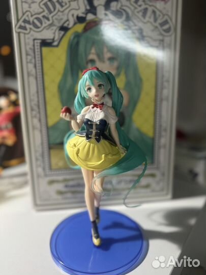 Аниме фигурка Мику Хатсуне