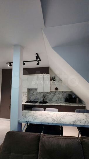 2-к. квартира, 63,8 м², 4/4 эт.