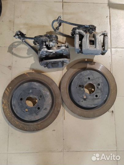 Задние тормоза Lexus RX 450 HL, 2022