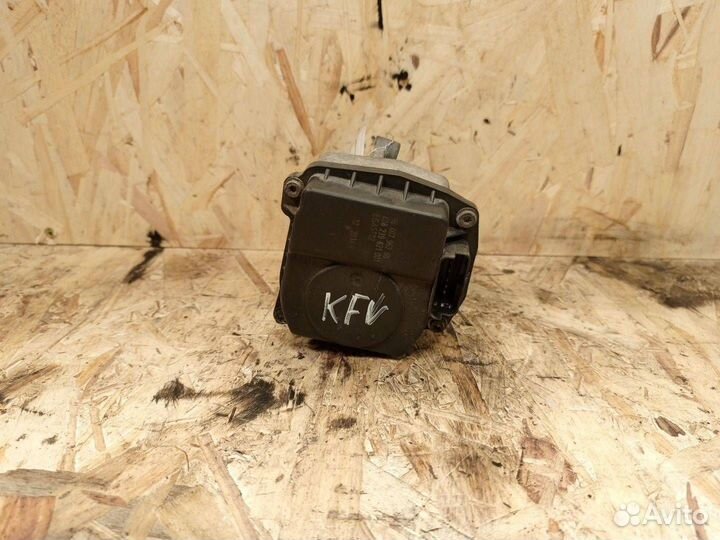 Дроссельная заслонка Peugeot 206 9640796280