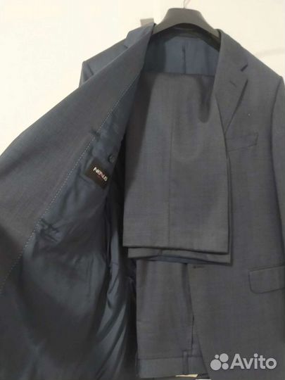 Костюм мужской фирмы Nexus (Италия)