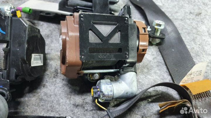 Ремень безопасности передний Chevrolet Epica V250