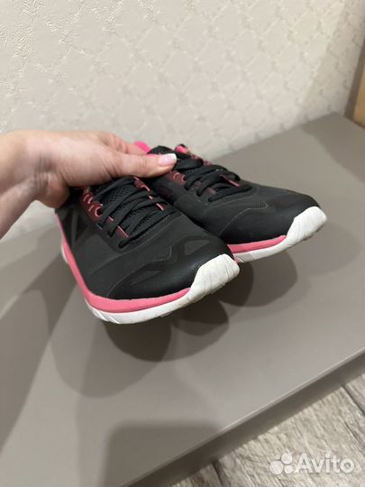 Кроссовки Reebok