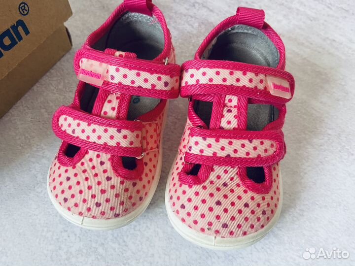 Сандалии для девочки 22
