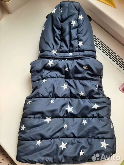 Жилетка h&m 9-12-18 месяцев