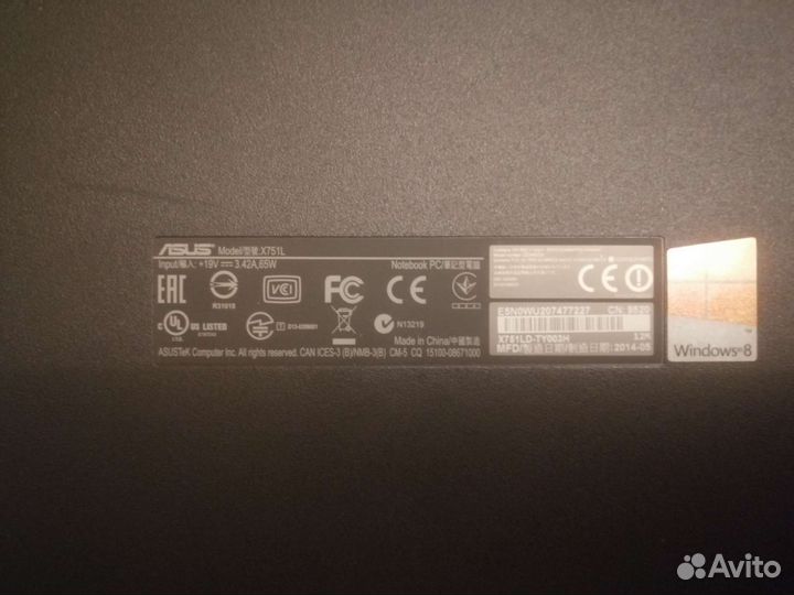 Ноутбук asus X751L
