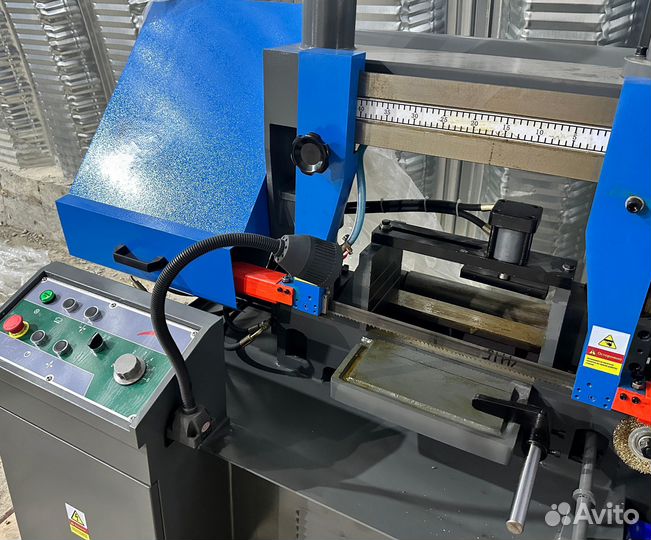 Ленточнопильный станок