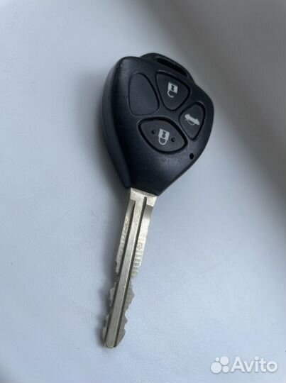 Ключ Toyota