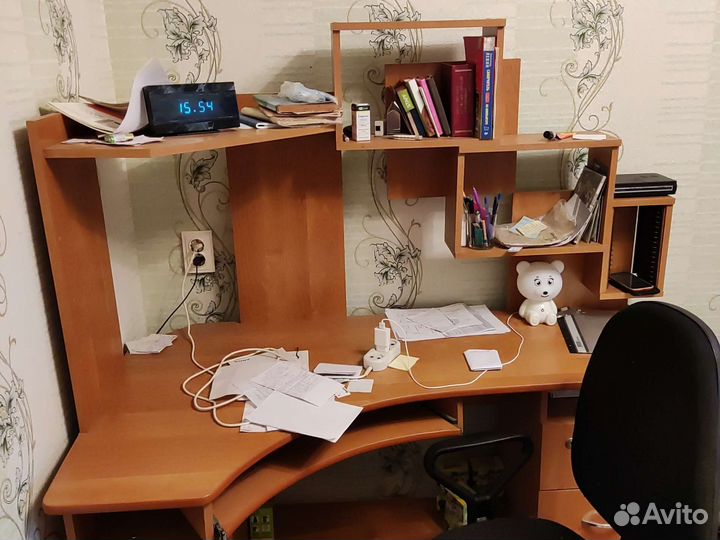 Компьютерный стол