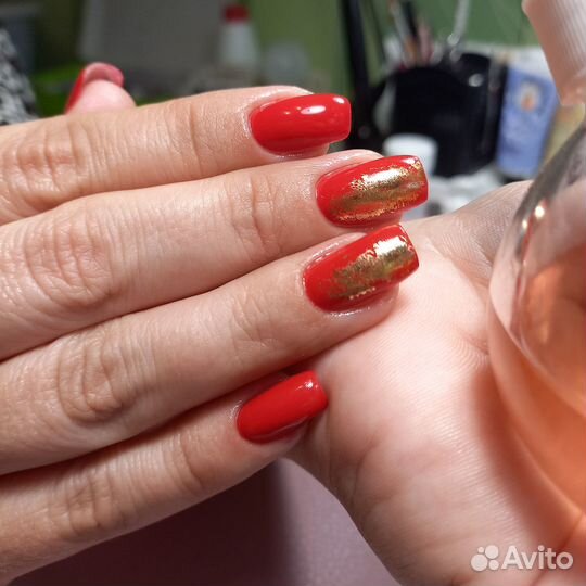 Маникюр, педикюр