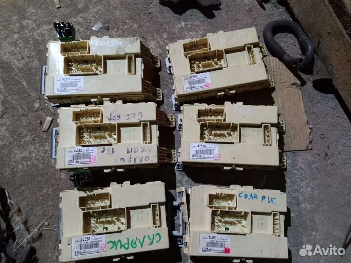 Блок предохранителей салона Kia Rio 3(Рио) Solaris